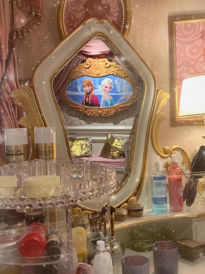 Disneyland Paris 1 Mile Серри Экстерьер фото